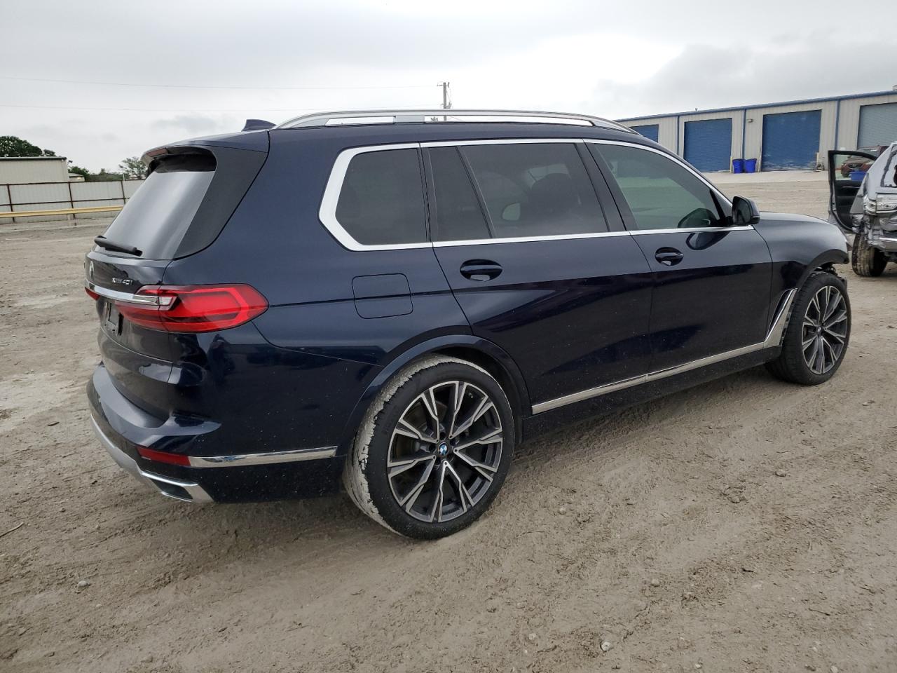 5UXCW2C06L9D01022 2020 BMW X7 xDrive40I