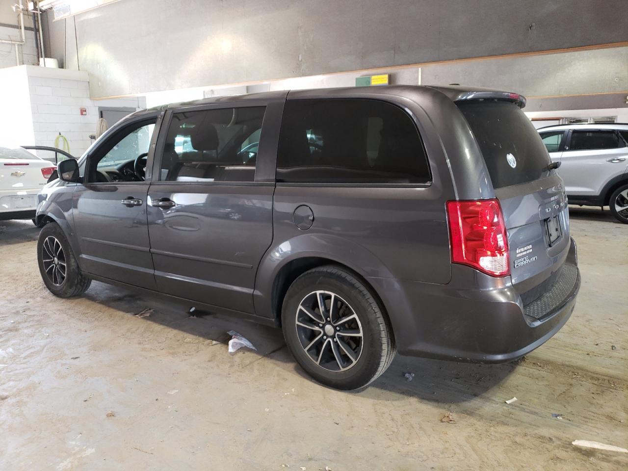 2C4RDGCG2HR646462 2017 Dodge Grand Caravan Sxt