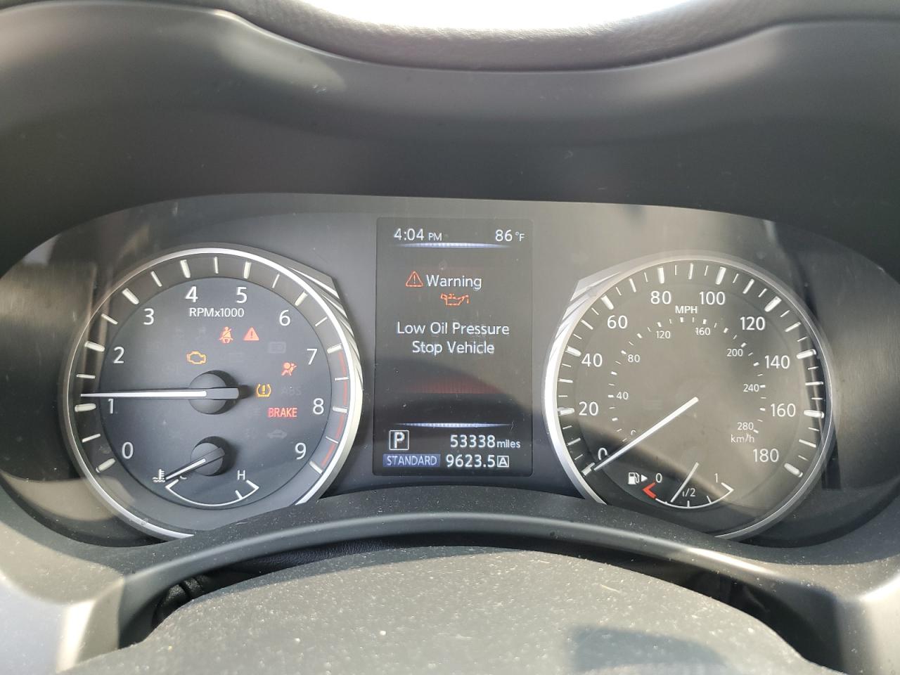 JN1EV7AR2JM433684 2018 Infiniti Q50 Luxe