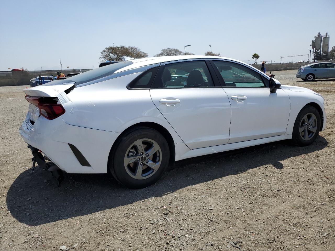 2022 Kia K5 Lxs vin: 5XXG14J23NG132338