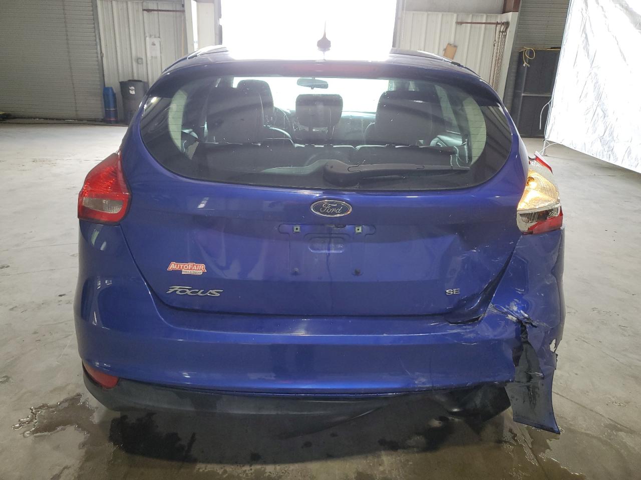 2015 Ford Focus Se vin: 1FADP3K20FL338007