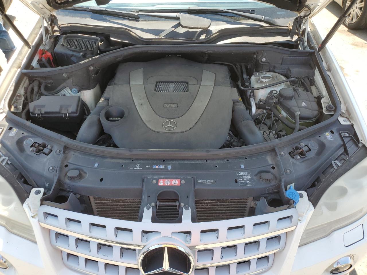 4JGBB7CB1BA653986 2011 Mercedes-Benz Ml 550 4Matic