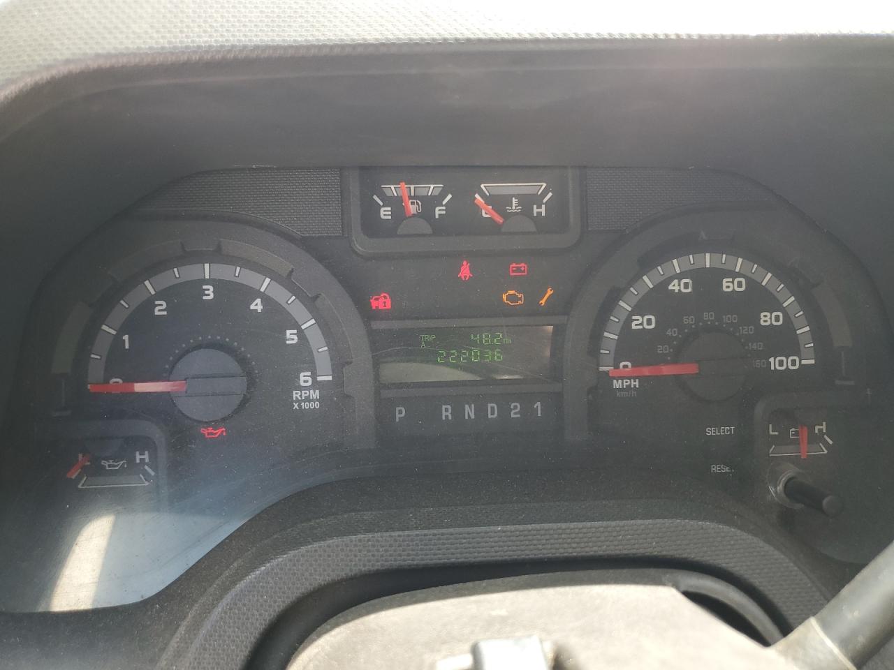 1FTNE2EW2ADB02653 2010 Ford Econoline E250 Van