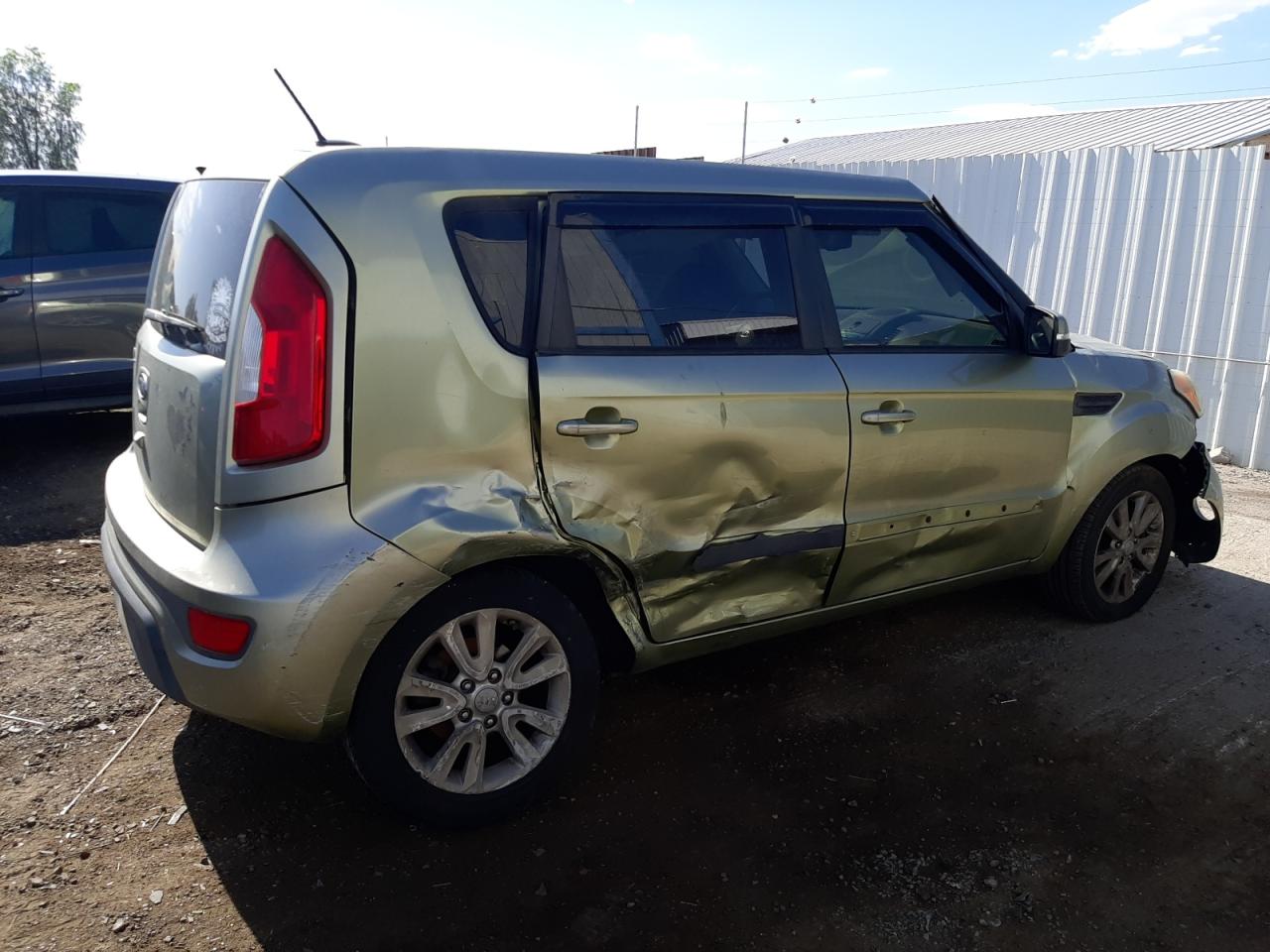 KNDJT2A65C7372424 2012 Kia Soul +