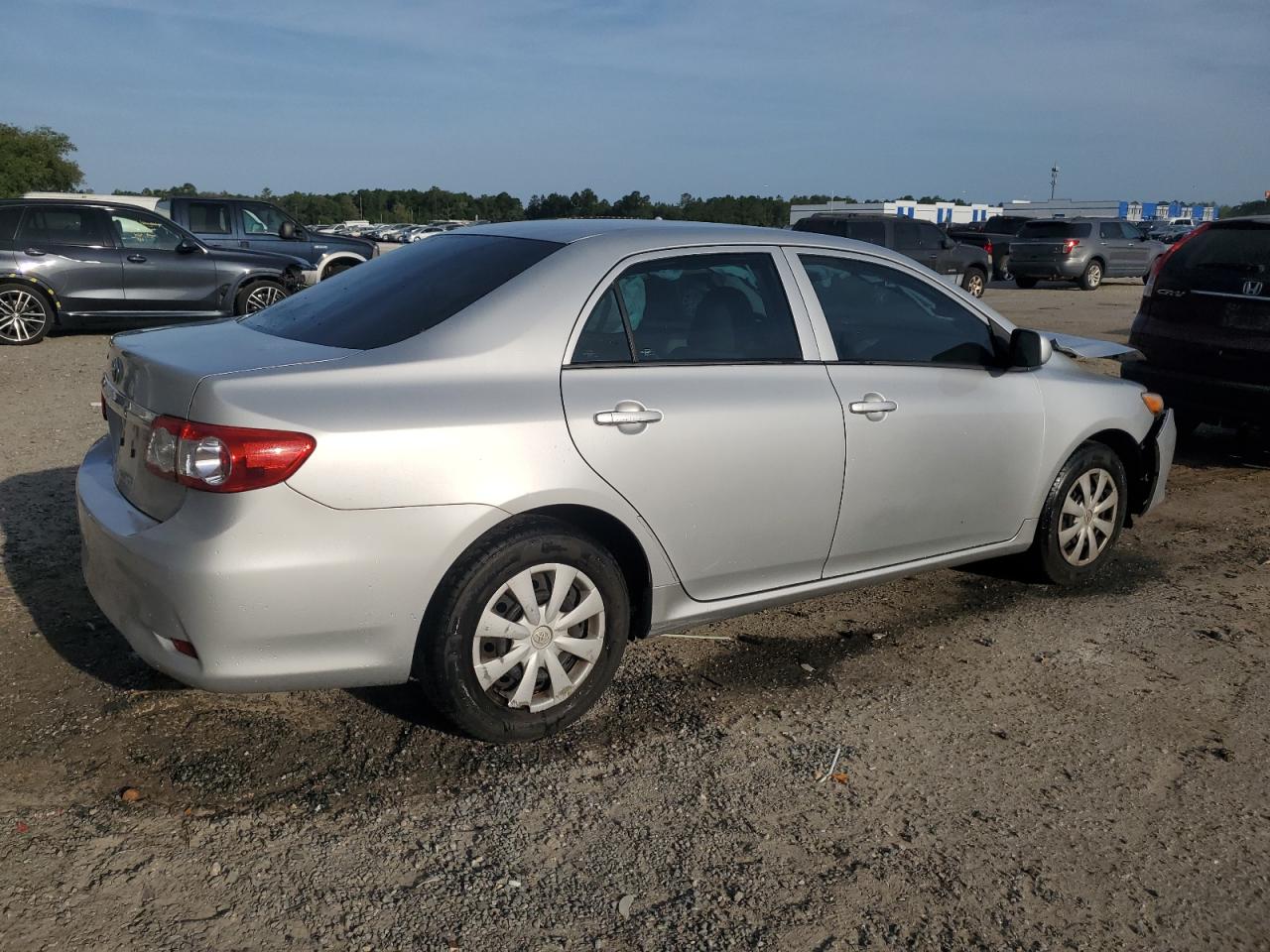 2T1BU4EE7DC928313 2013 Toyota Corolla Base