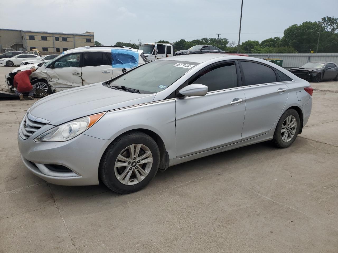 5NPEB4AC2CH445864 2012 Hyundai Sonata Gls