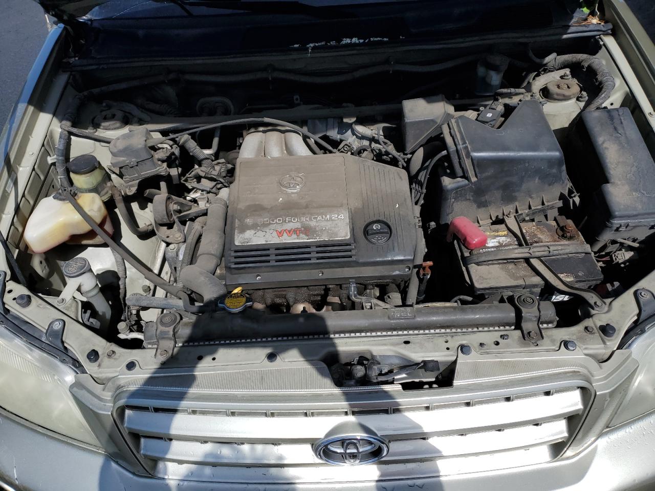 JTEGF21A320048770 2002 Toyota Highlander Limited