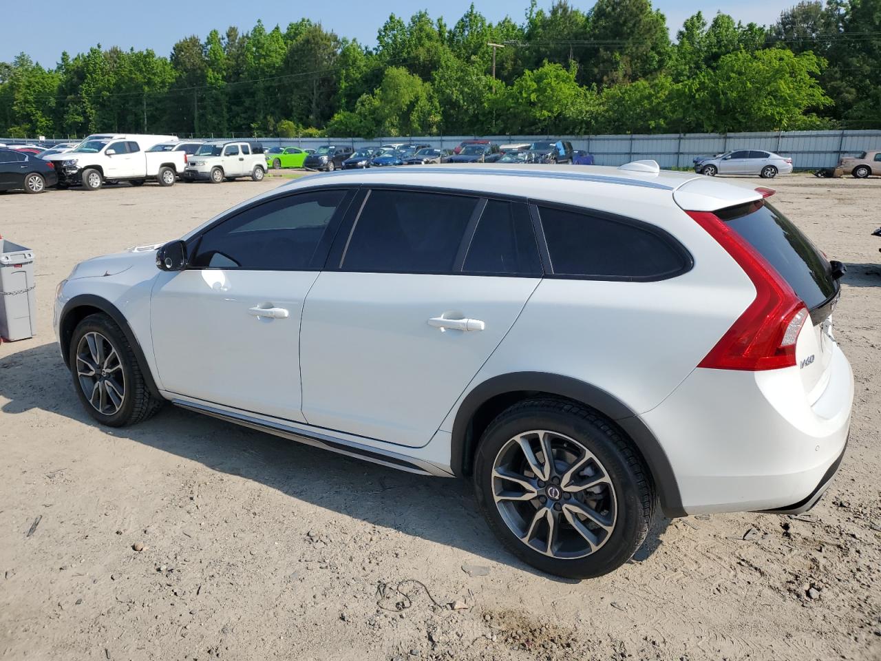 YV440MWK8H1036197 2017 Volvo V60 Cross Country Premier