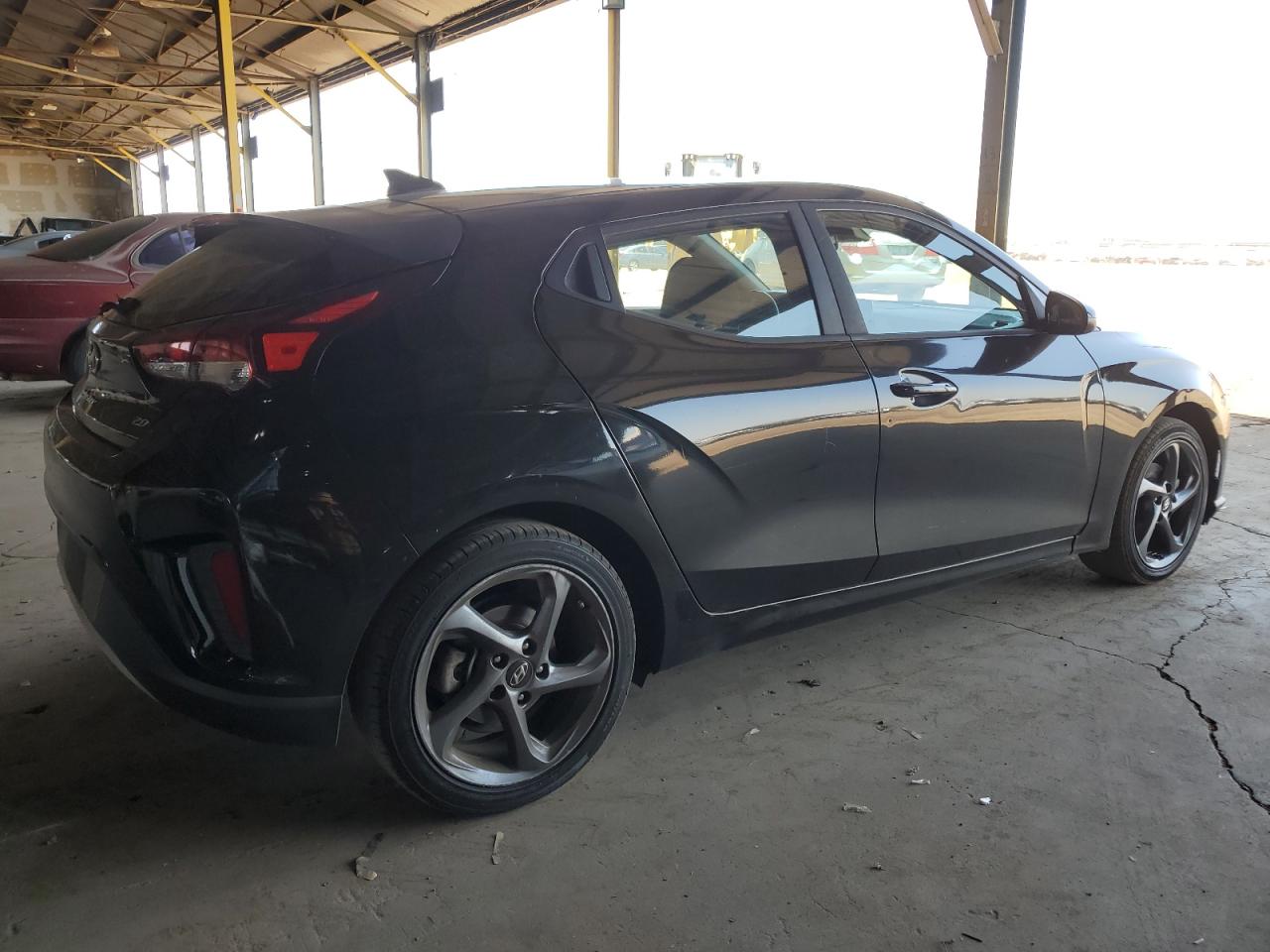 KMHTG6AF0KU016513 2019 Hyundai Veloster Base