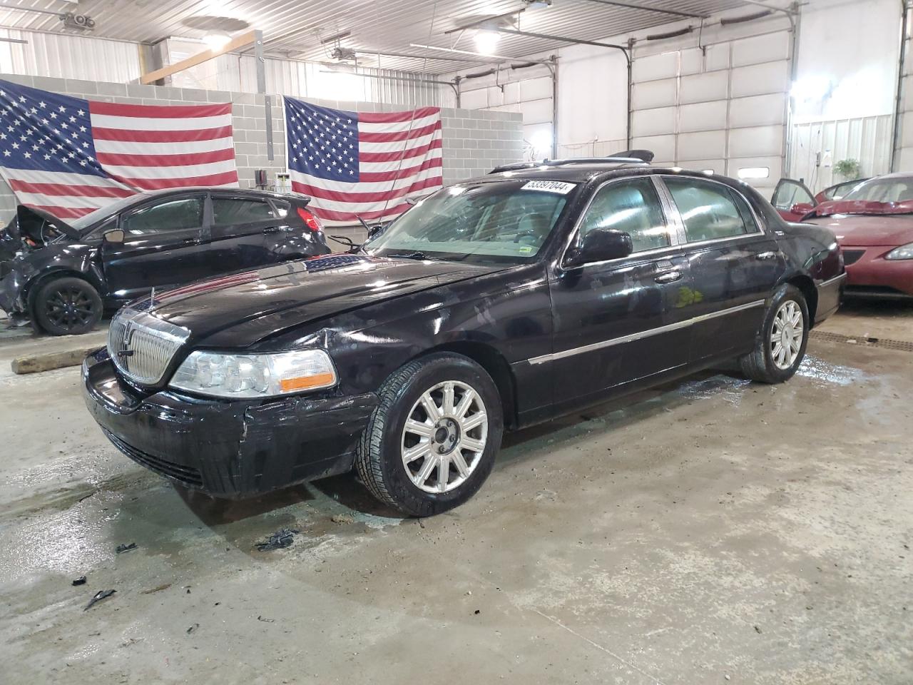 Lot #2508222333 2006 LINCOLN TOWN CAR S