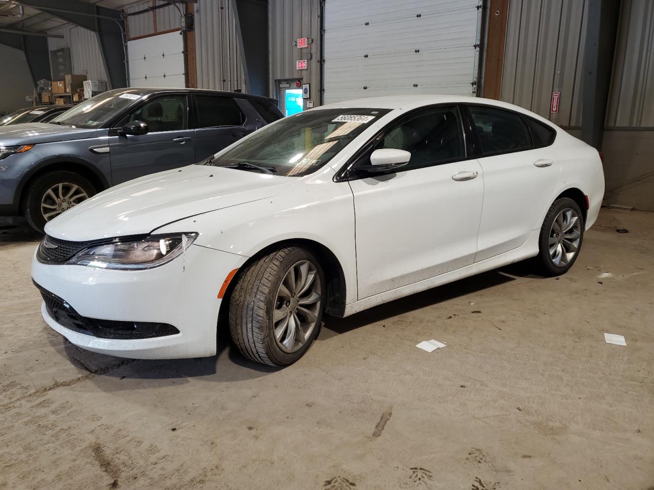 1C3CCCBB0GN174348 2016 Chrysler 200 S