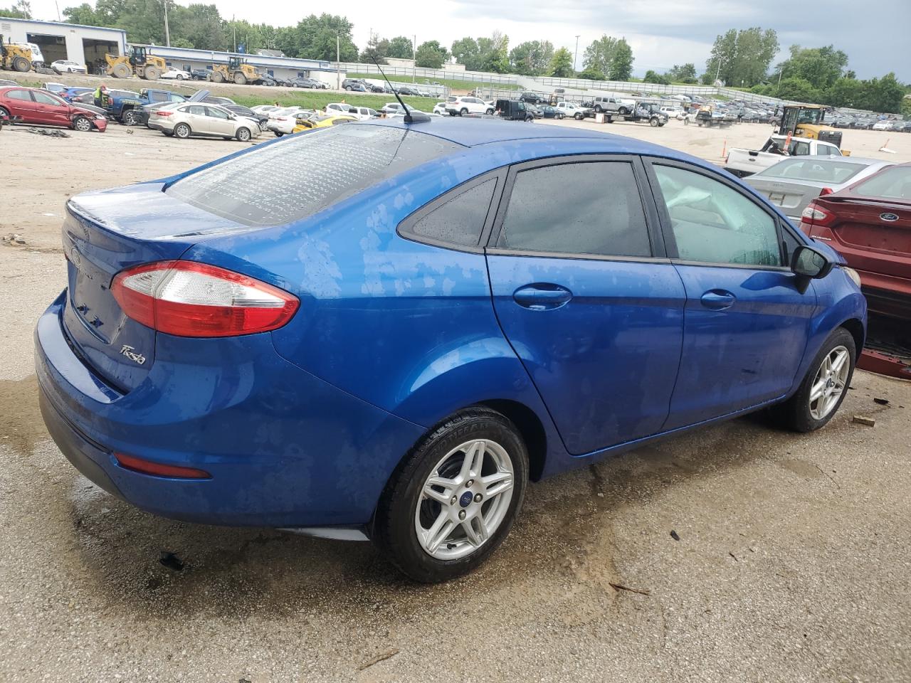 Lot #2821604775 2018 FORD FIESTA SE