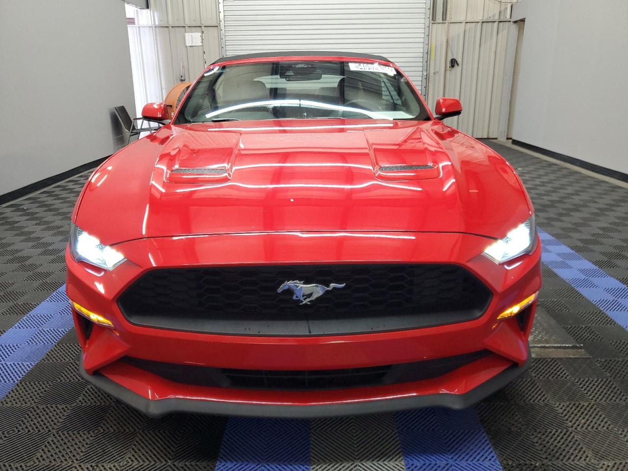 2022 Ford Mustang vin: 1FATP8UH8N5121267