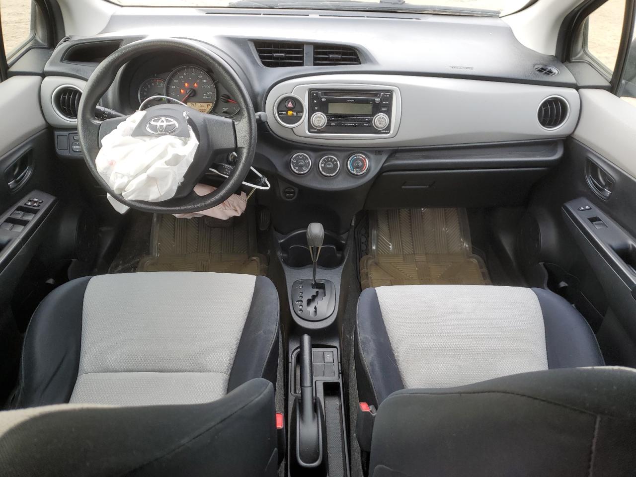 JTDKTUD34CD531288 2012 Toyota Yaris