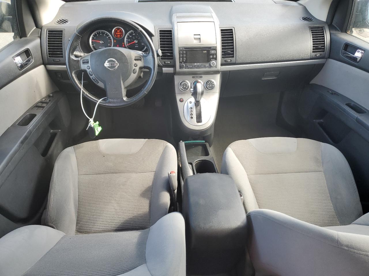 3N1AB6AP0AL719818 2010 Nissan Sentra 2.0