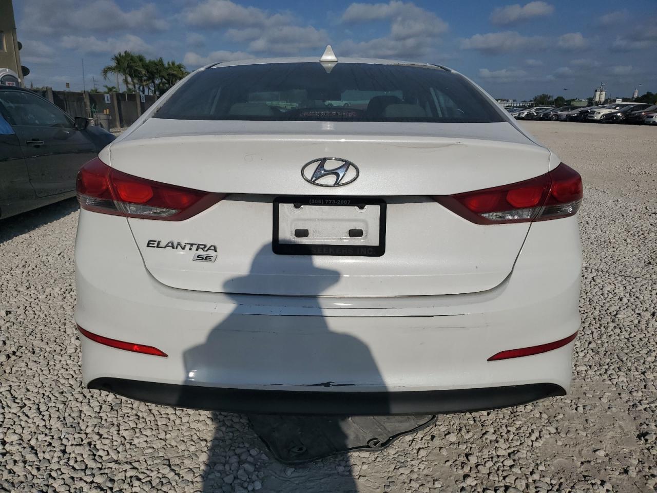 5NPD74LF9HH125954 2017 Hyundai Elantra Se