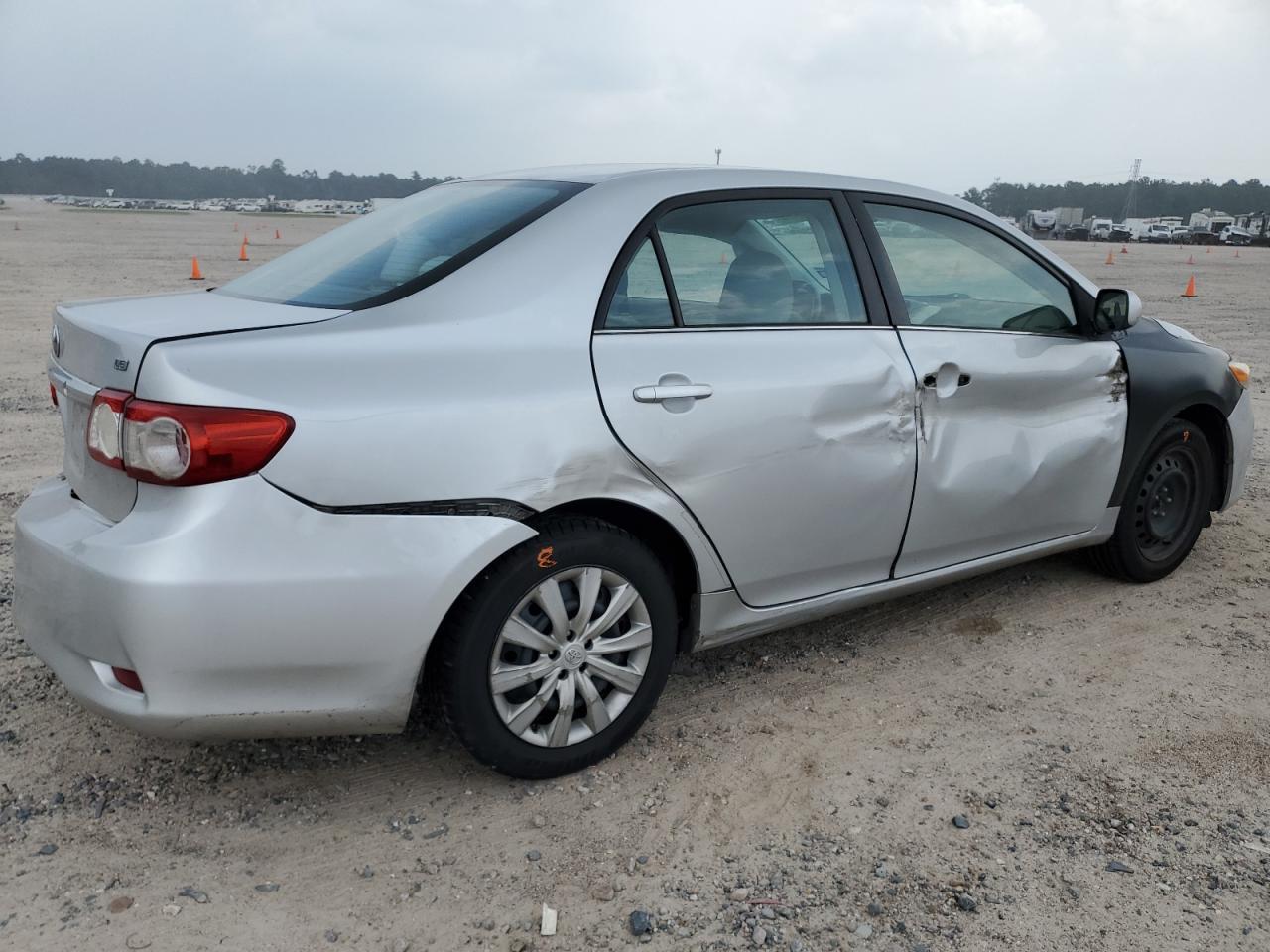 5YFBU4EE4DP145613 2013 Toyota Corolla Base