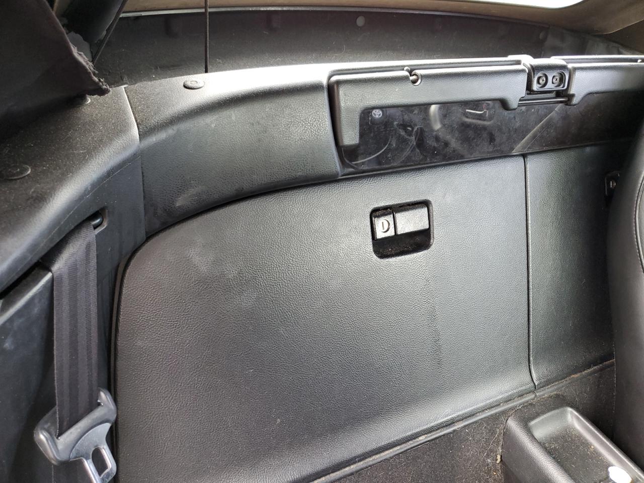 JTDFR320420048439 2002 Toyota Mr2 Spyder