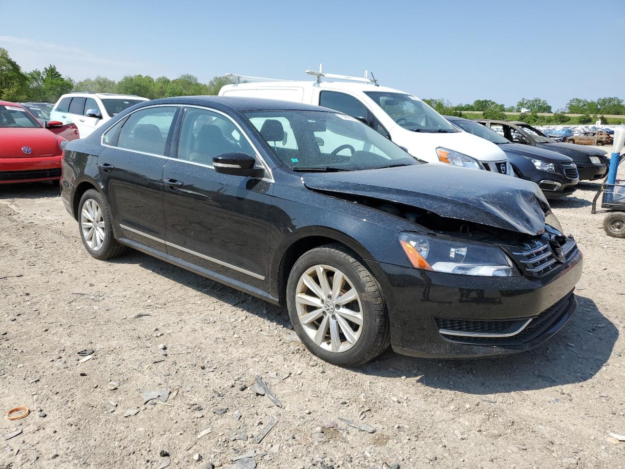 1VWCH7A38DC113865 2013 Volkswagen Passat Sel