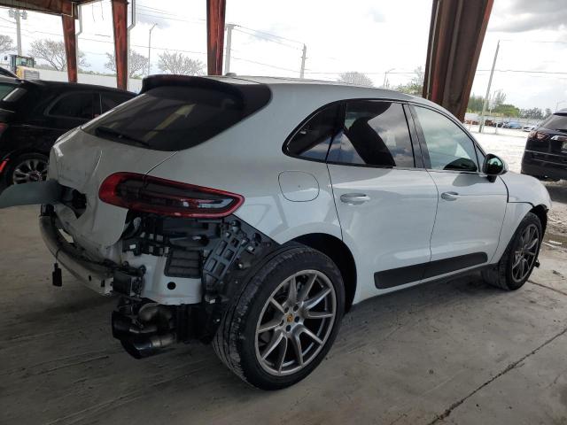 VIN WP1AB2A56HLB16946 2017 PORSCHE MACAN no.3