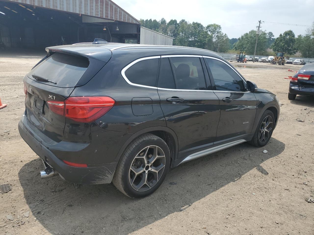 WBXHU7C35HP925160 2017 BMW X1 Sdrive28I