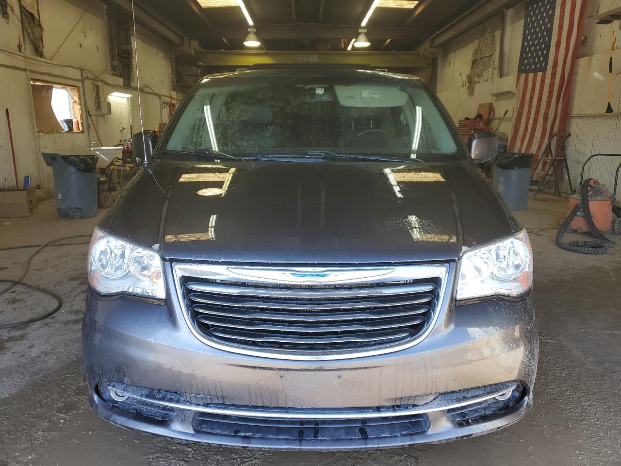 2016 Chrysler Town & Country Touring vin: 2C4RC1BGXGR292514