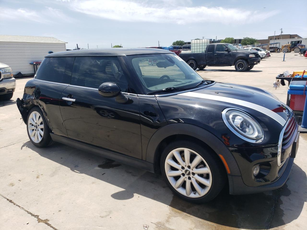 2019 Mini Cooper vin: WMWXP5C51K2H30599