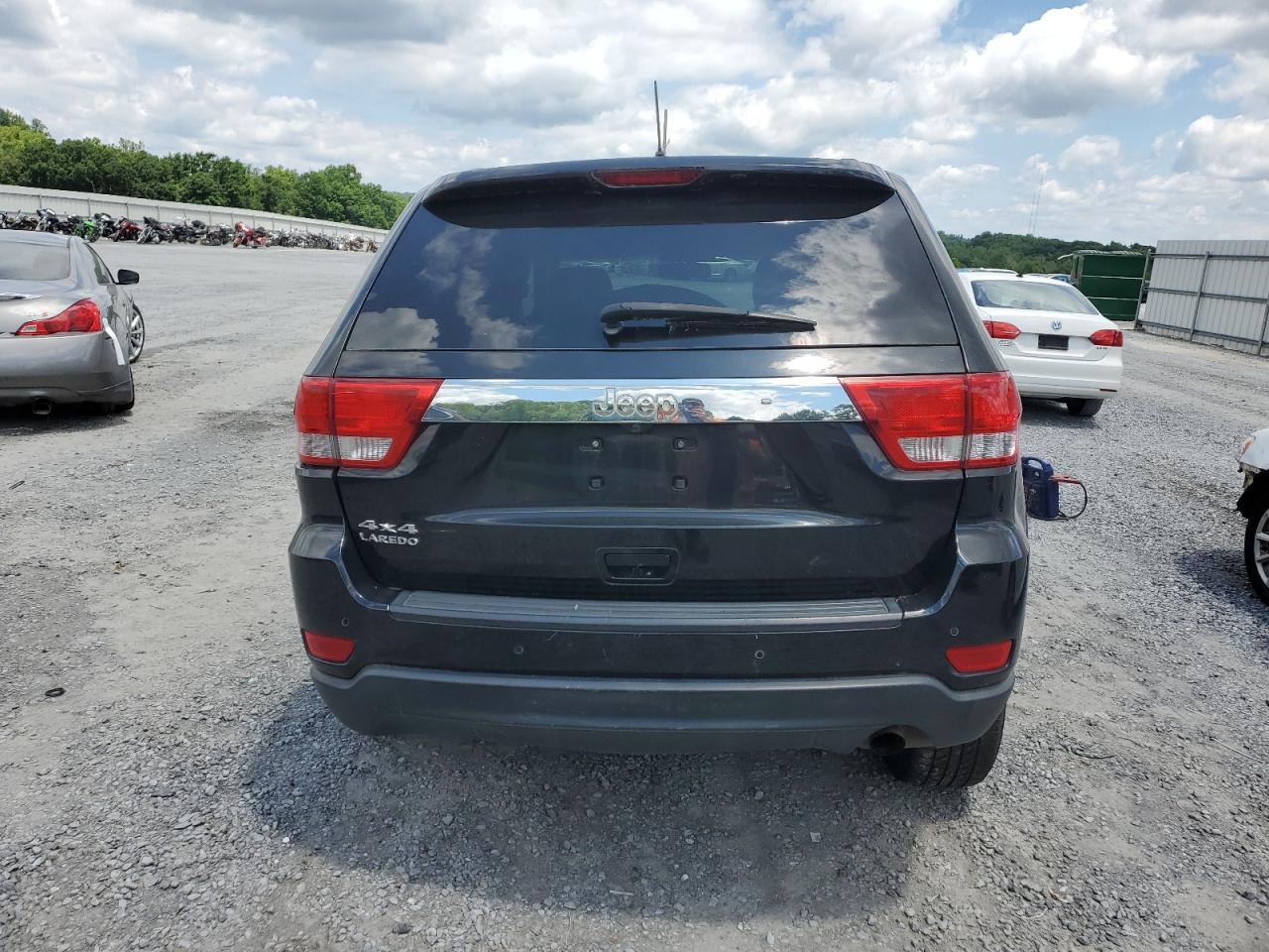 1C4RJFAG1DC635395 2013 Jeep Grand Cherokee Laredo