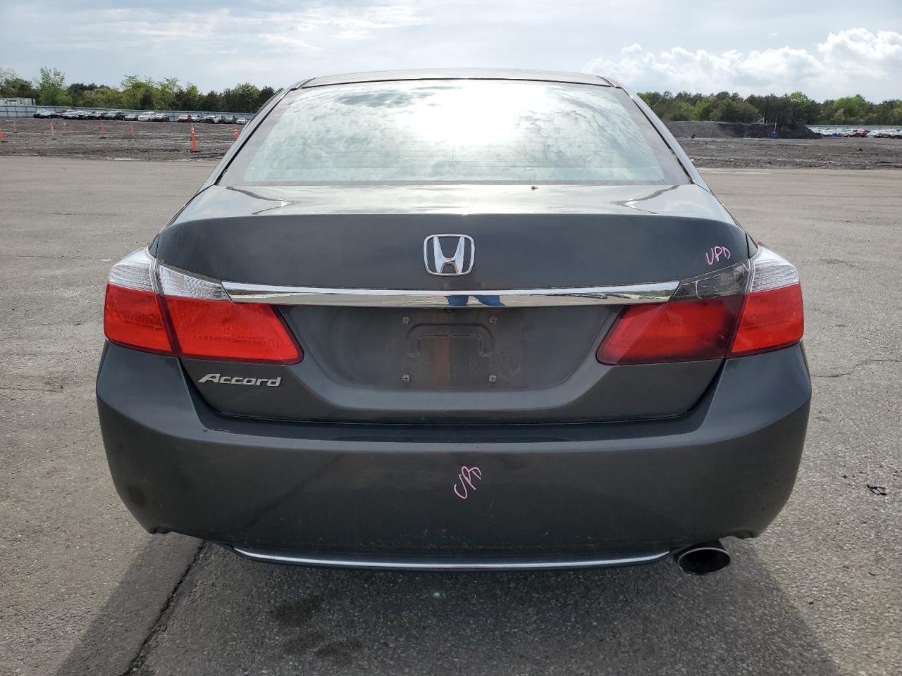 1HGCR2F39DA132076 2013 Honda Accord Lx