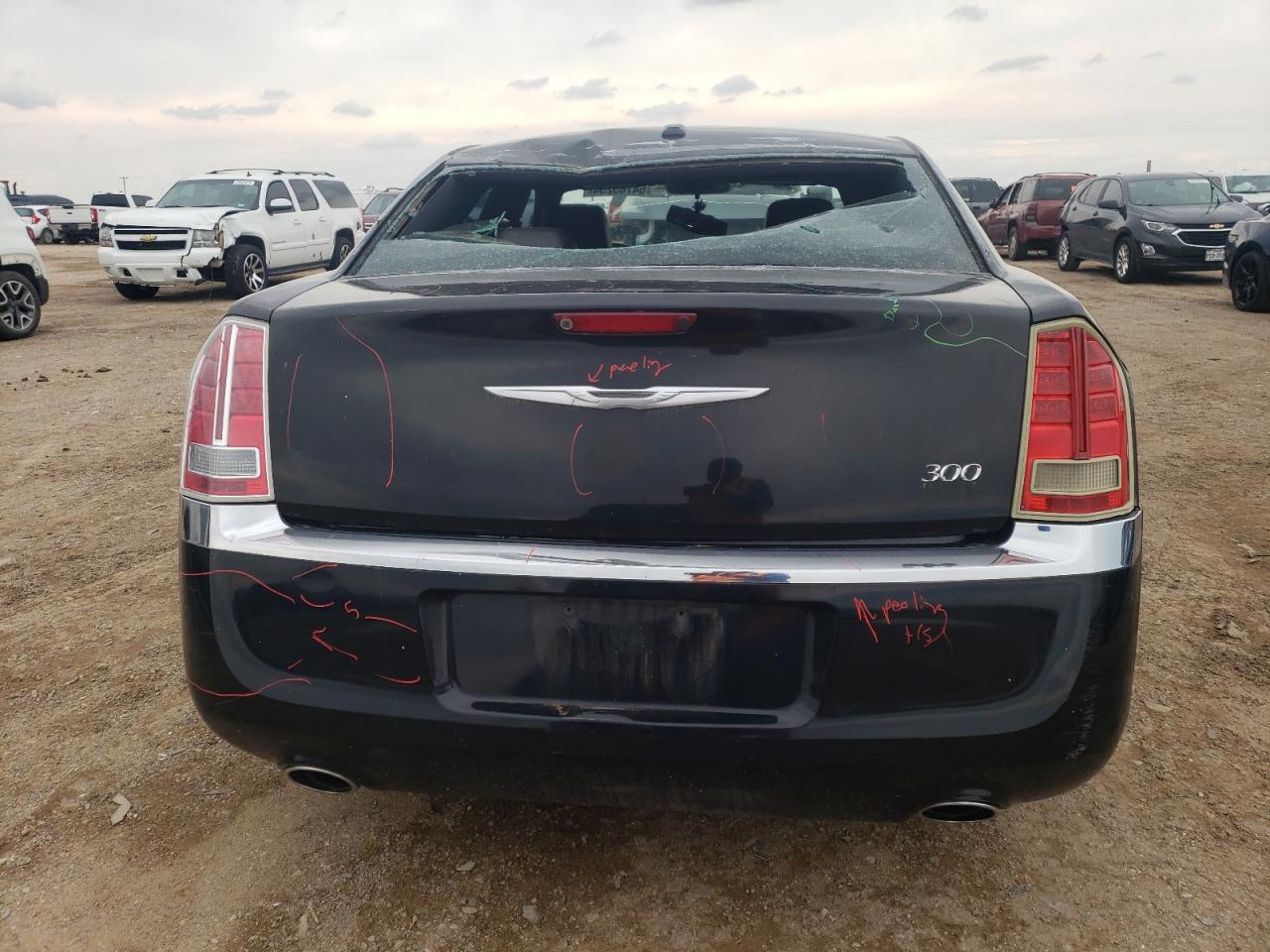 2C3CA5CGXBH546257 2011 Chrysler 300 Limited