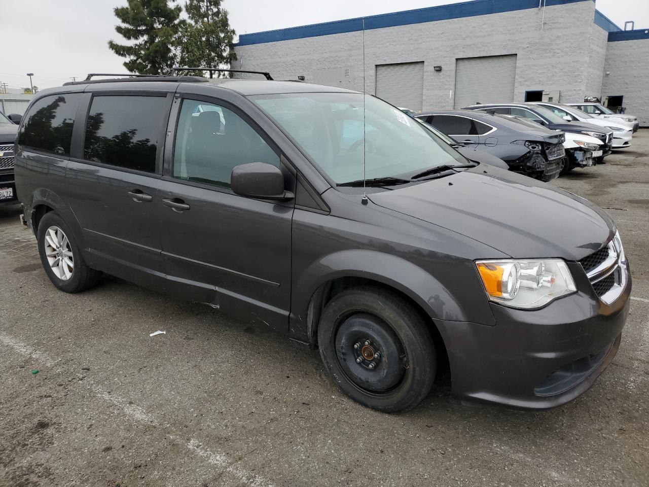 2C4RDGCG9GR235297 2016 Dodge Grand Caravan Sxt