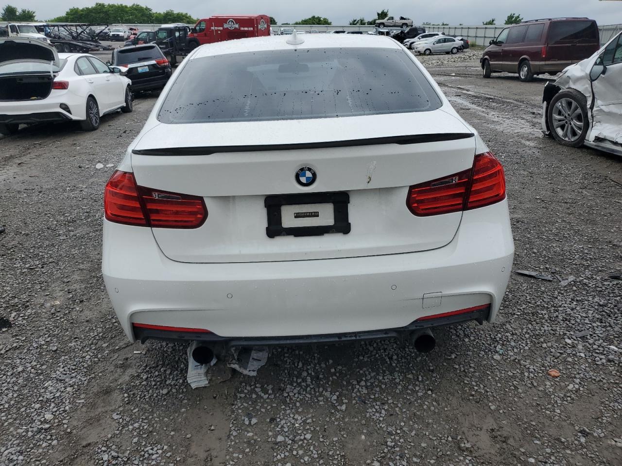 WBA3B9G57DNR79065 2013 BMW 335 Xi