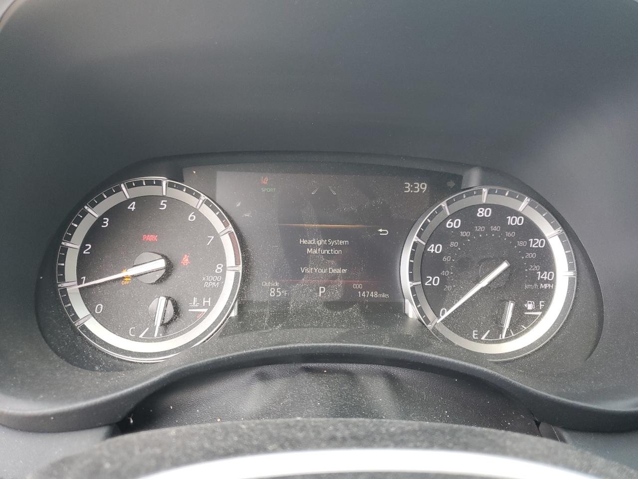 5TDGZRBH5NS571760 2022 Toyota Highlander Xle