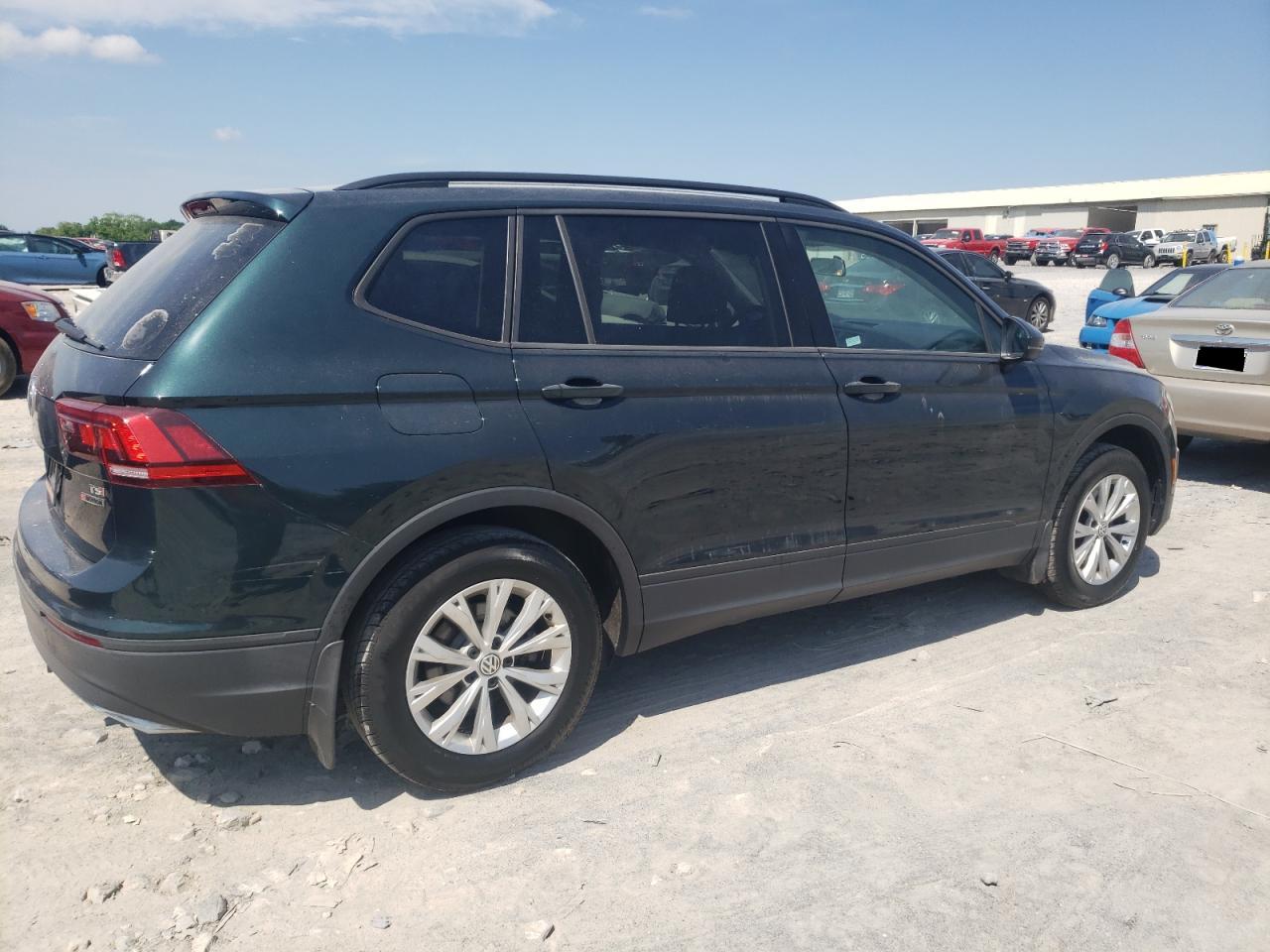 3VV0B7AX4JM110290 2018 Volkswagen Tiguan S