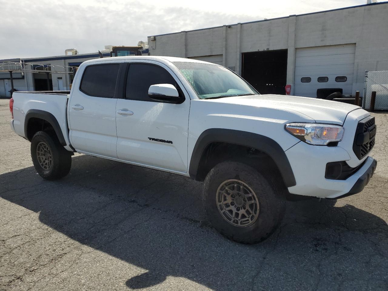 3TMCZ5AN6PM582266 2023 Toyota Tacoma Double Cab