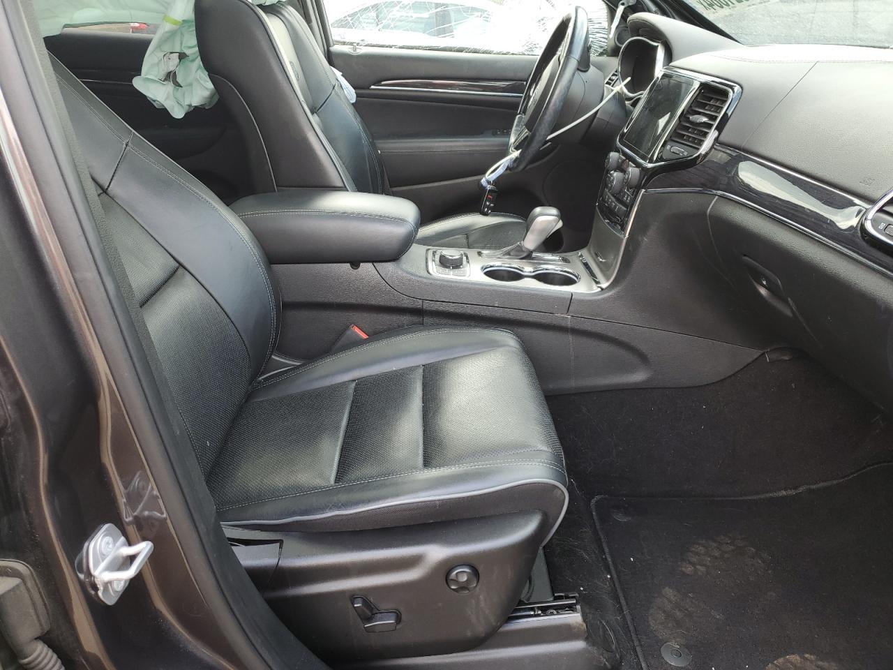 1C4RJFCT3LC178775 2020 Jeep Grand Cherokee Overland