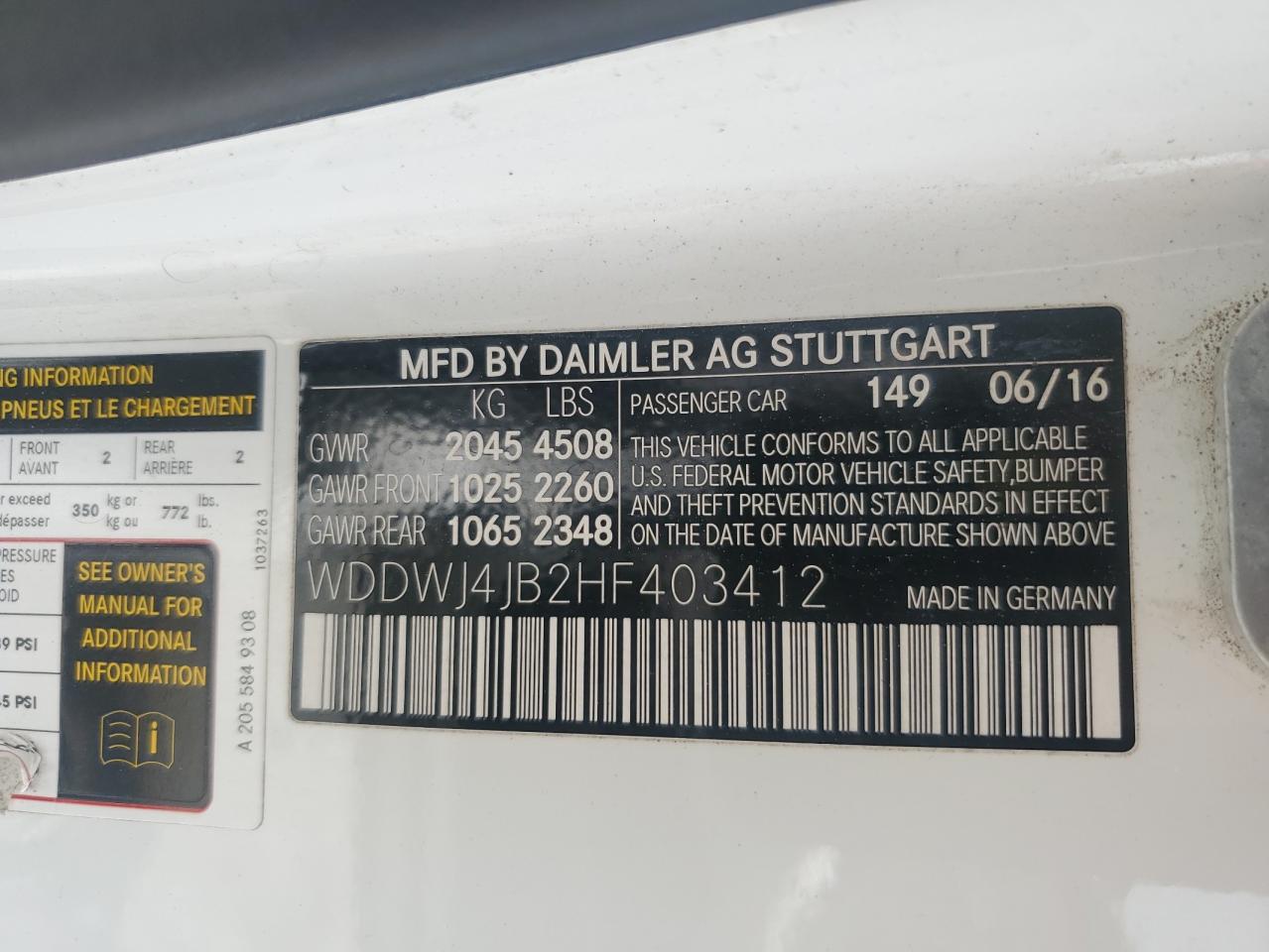 WDDWJ4JB2HF403412 2017 Mercedes-Benz C 300