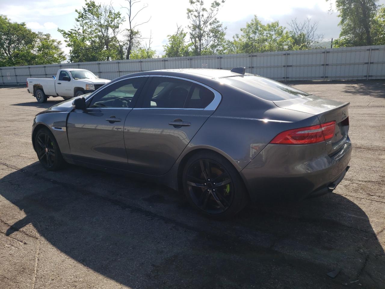 SAJAK4BV0HA966161 2017 Jaguar Xe Prestige