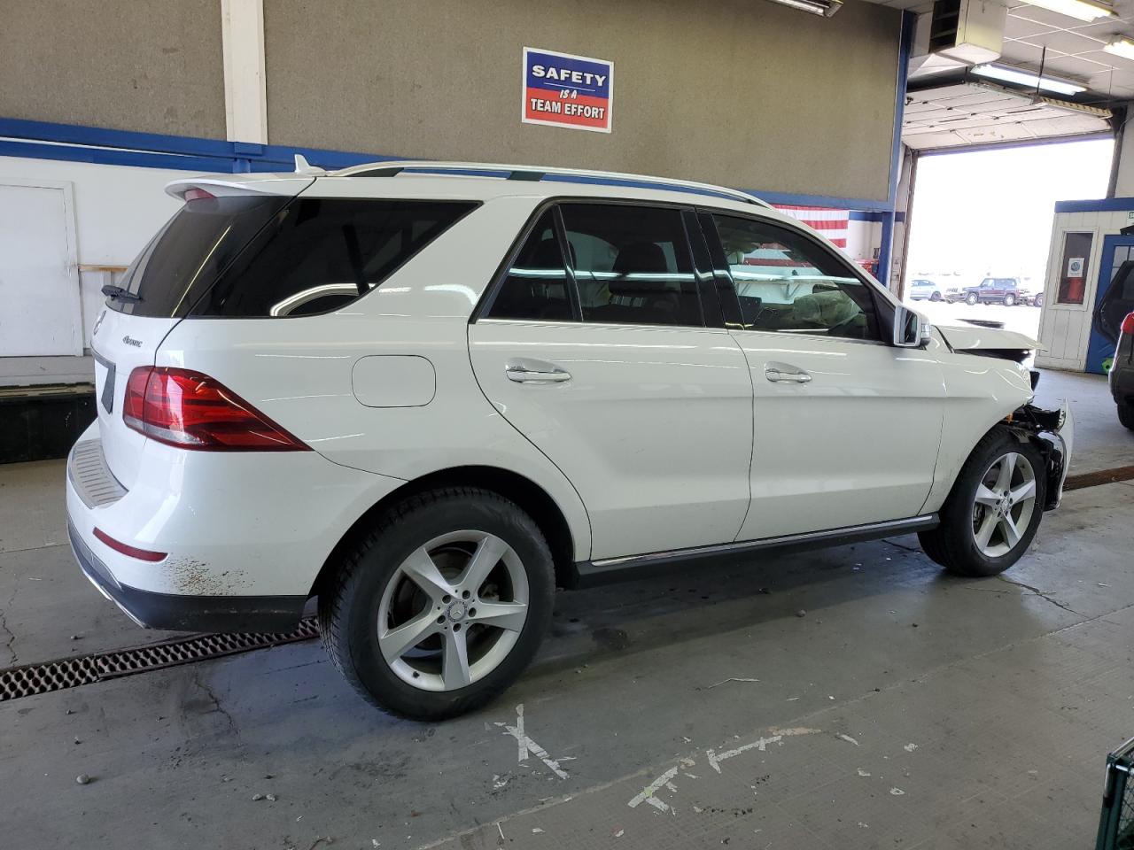 4JGDA5HBXHA888372 2017 Mercedes-Benz Gle 350 4Matic