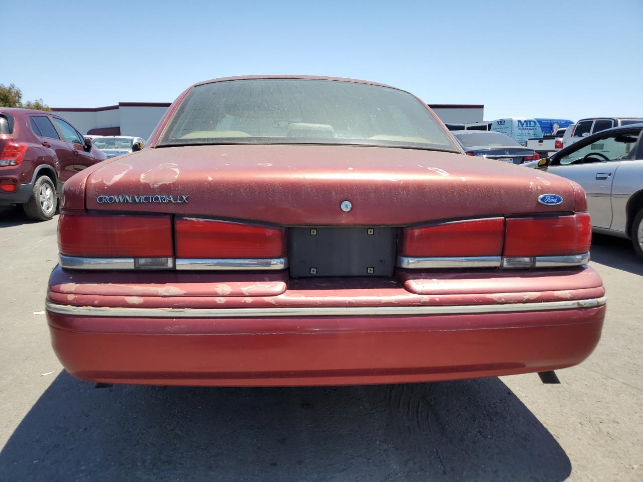 2FALP74W2VX219590 1997 Ford Crown Victoria Lx