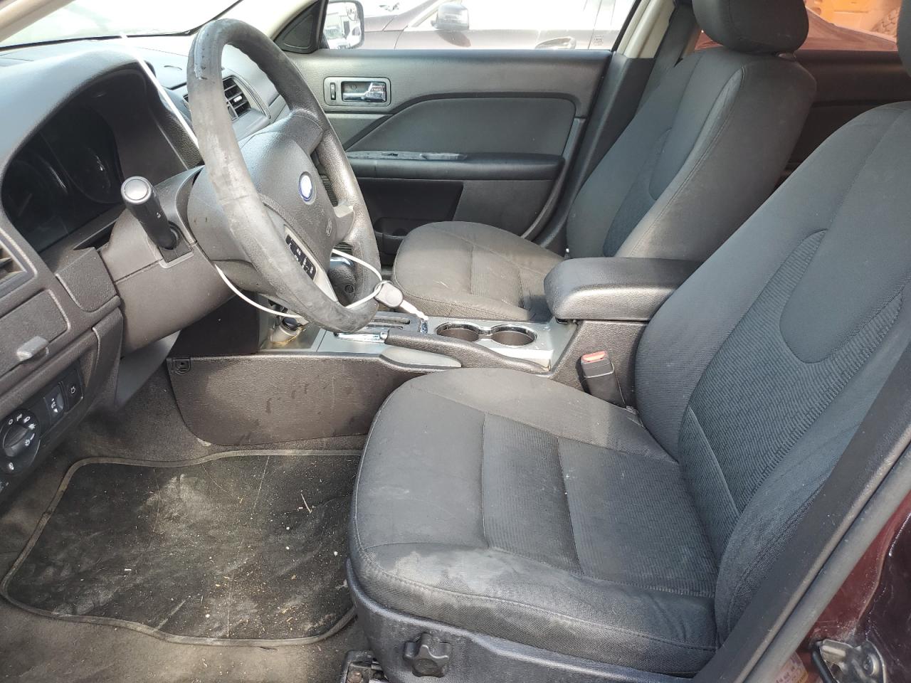 3FAHP0HA3BR115700 2011 Ford Fusion Se