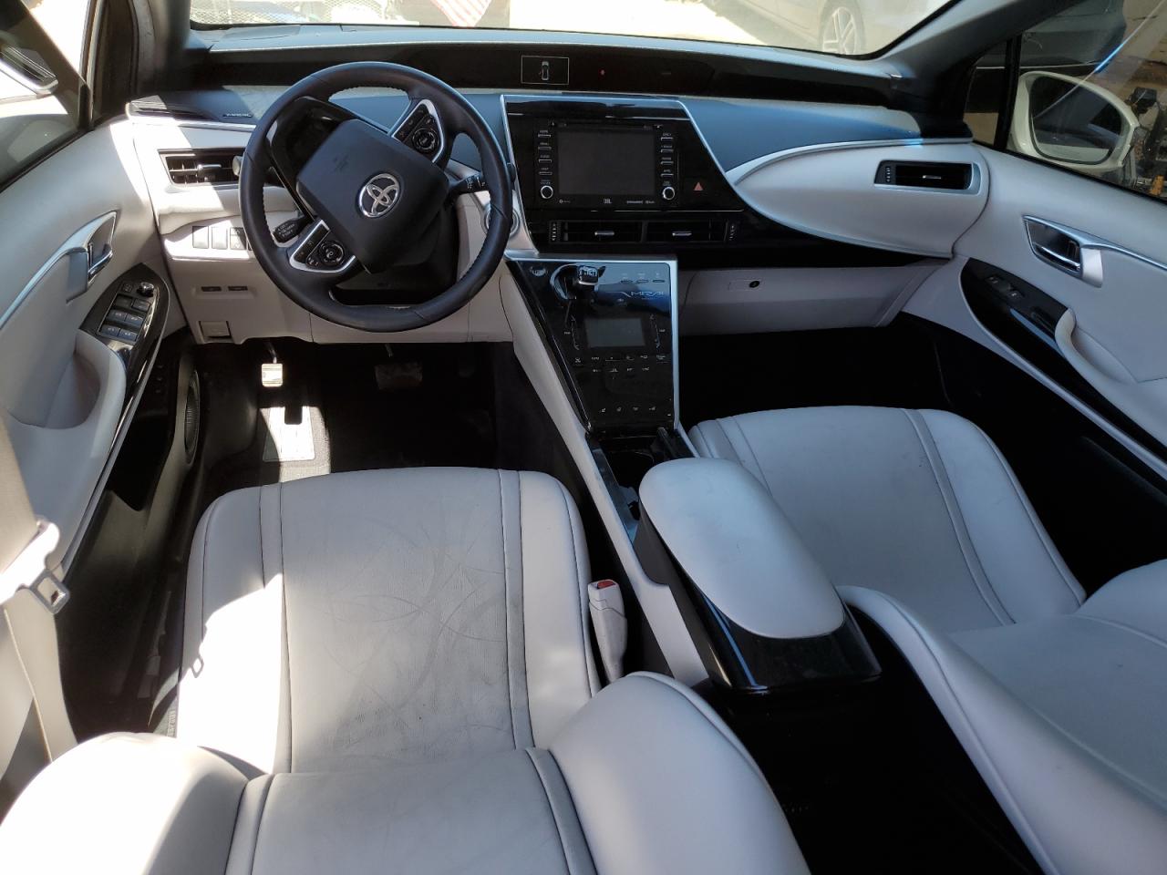 2019 Toyota Mirai vin: JTDBVRBDXKA007548