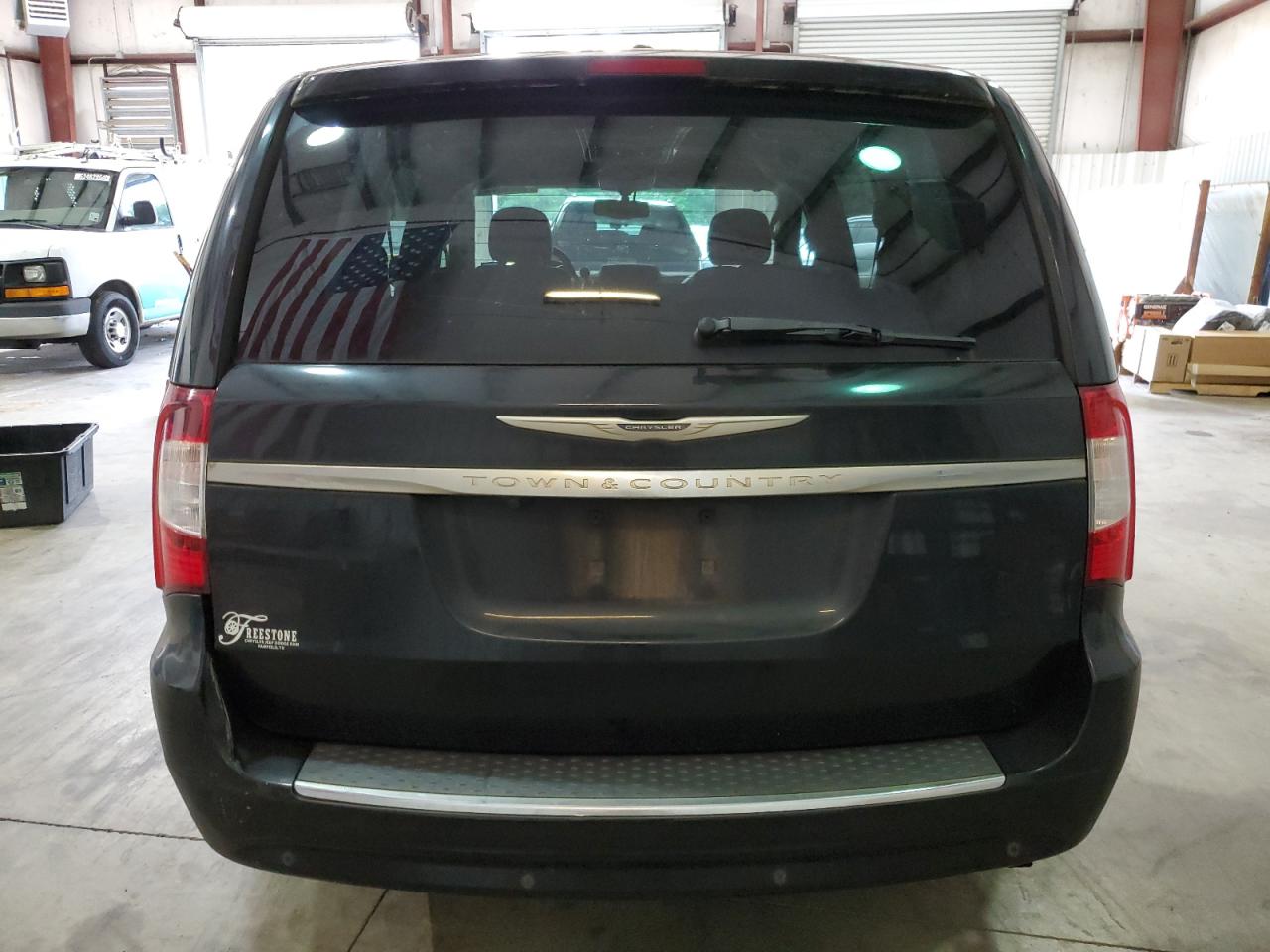 2C4RC1CG8DR748083 2013 Chrysler Town & Country Touring L