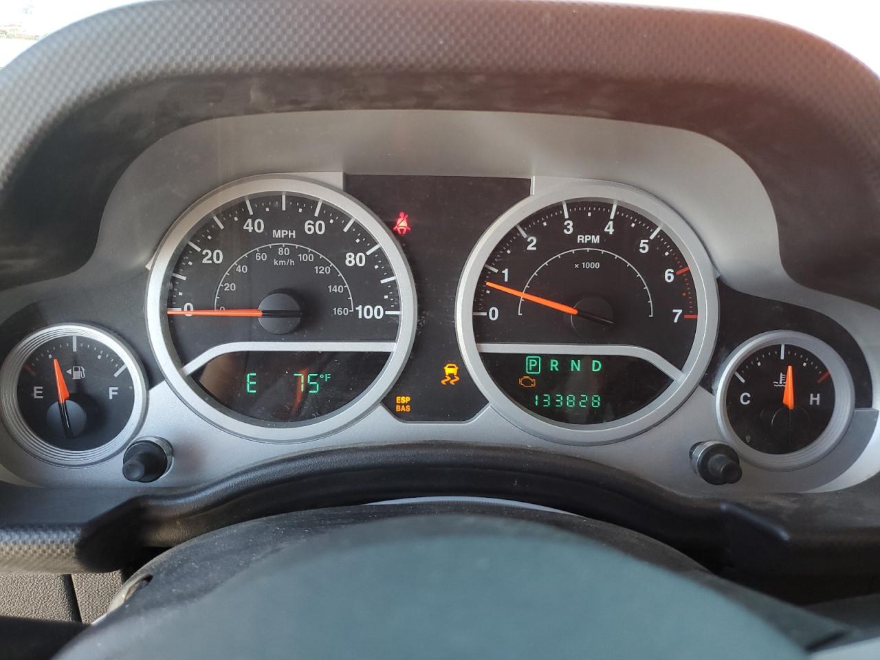 1J4FA541X9L717227 2009 Jeep Wrangler Sahara