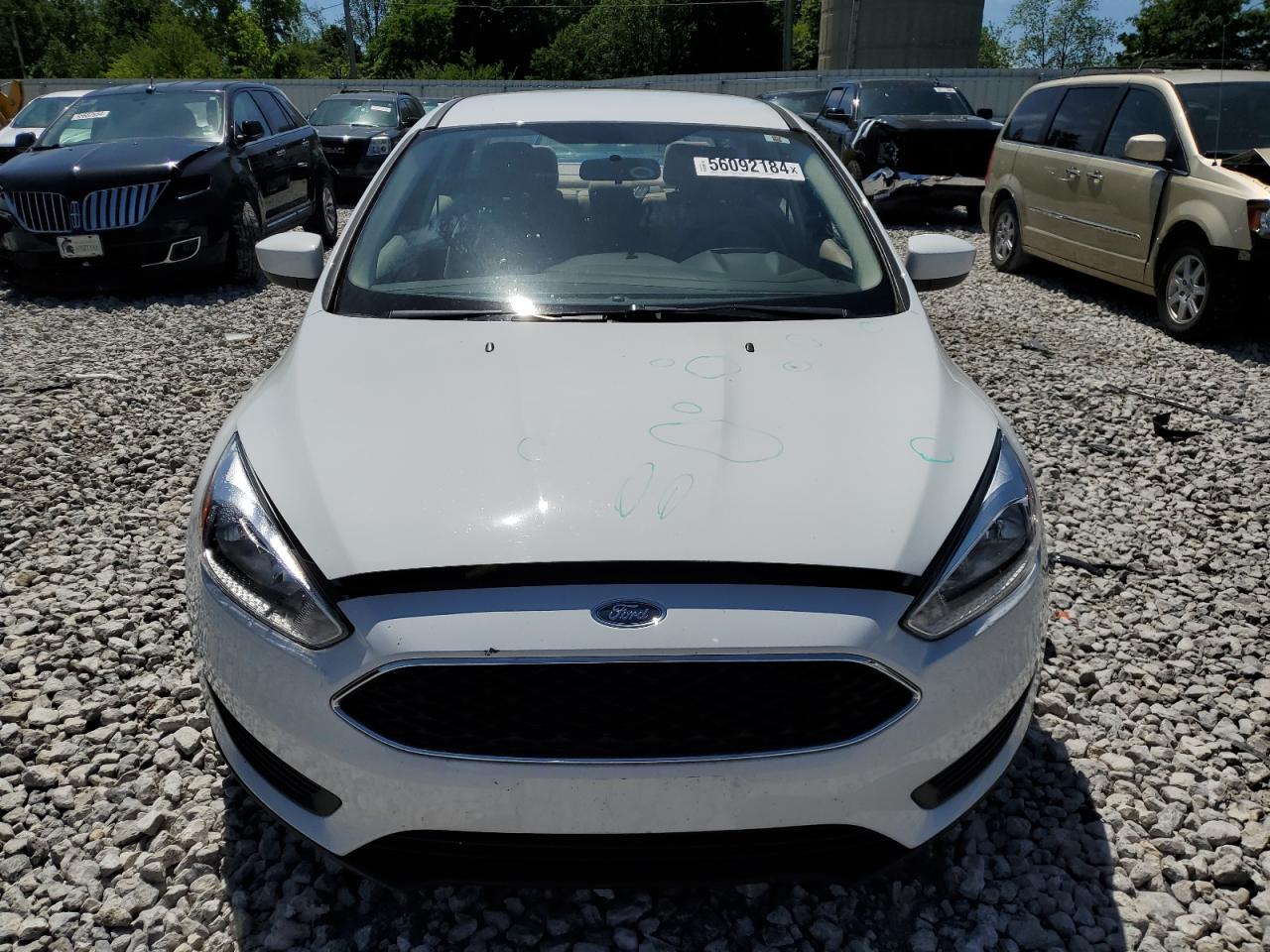 1FADP3F2XJL262363 2018 Ford Focus Se