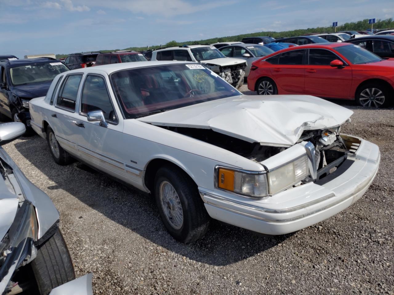 1LNLM81W0PY639411 1993 Lincoln Town Car Executive