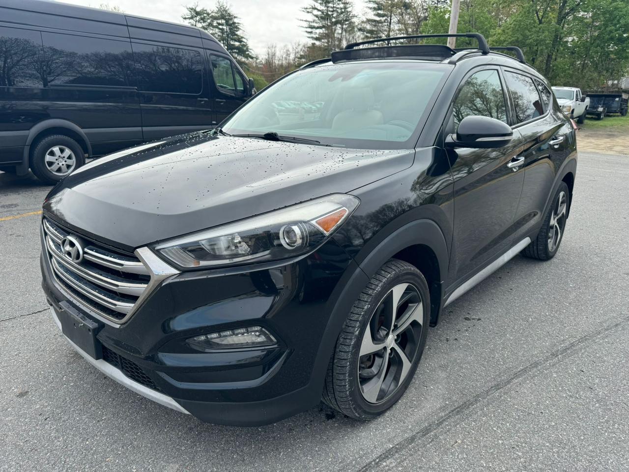 KM8J33A29HU369601 2017 Hyundai Tucson Limited