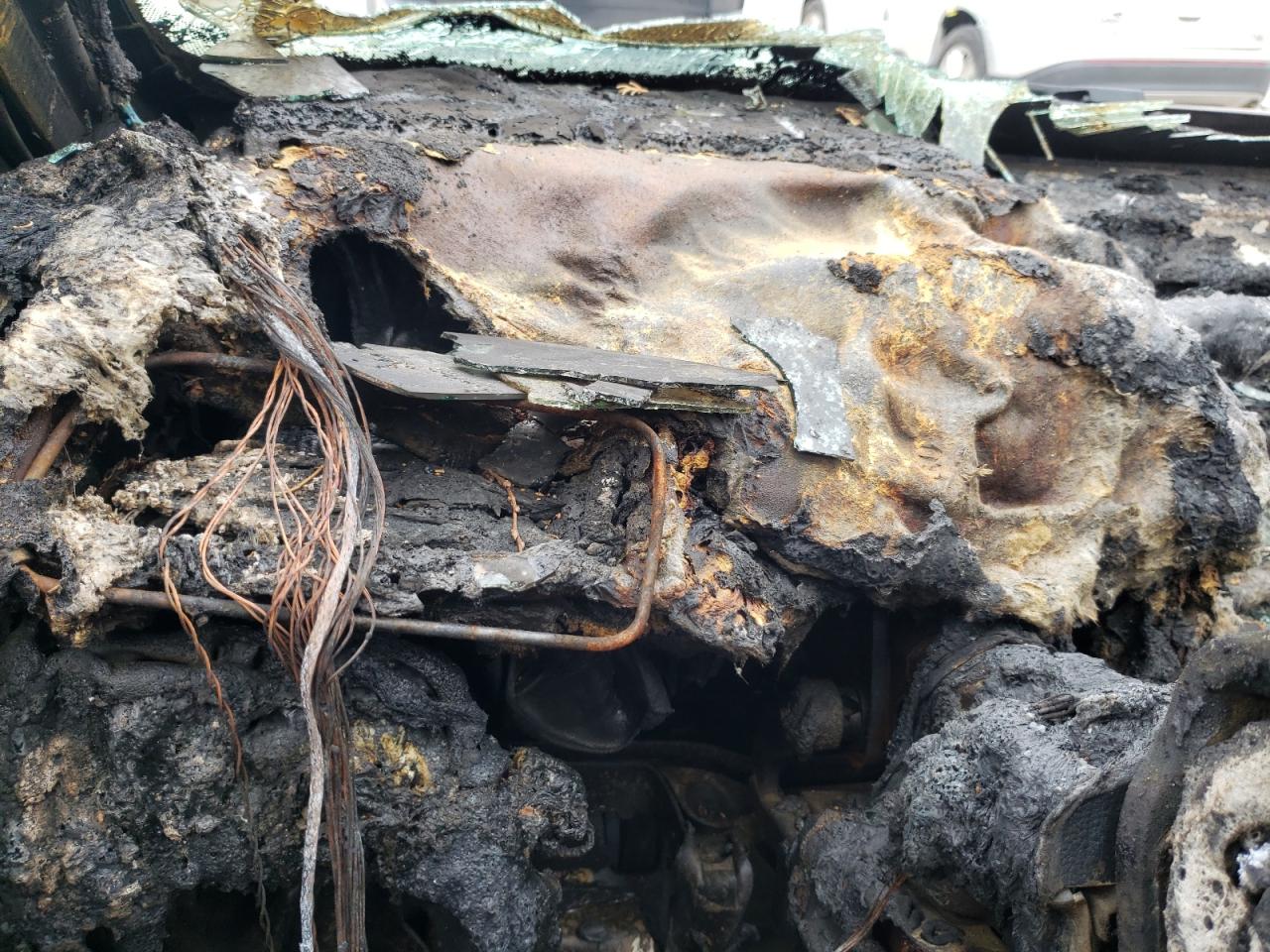 1VWCN7A36DC034090 2013 Volkswagen Passat Sel