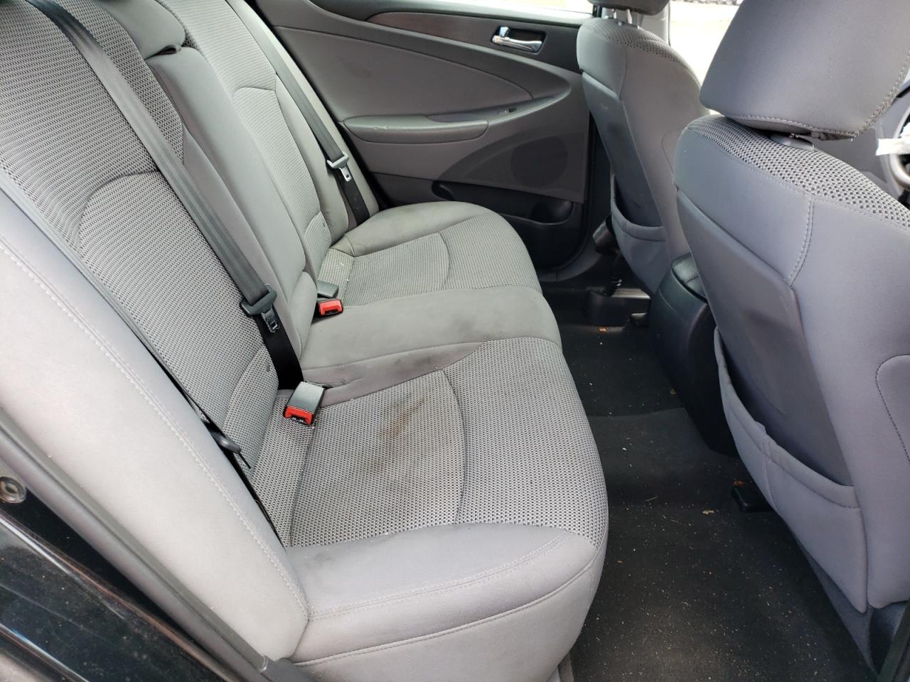 5NPEB4AC4BH086130 2011 Hyundai Sonata Gls