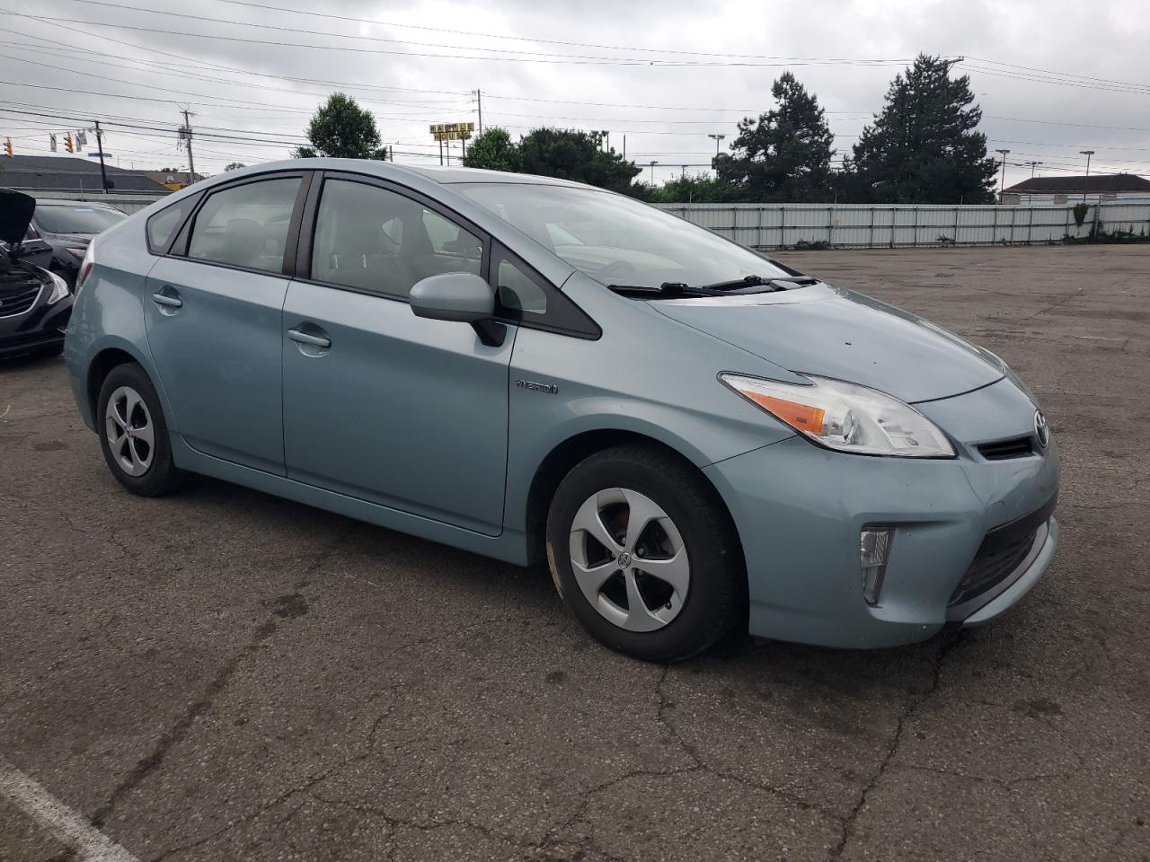 JTDKN3DUXE1762861 2014 Toyota Prius